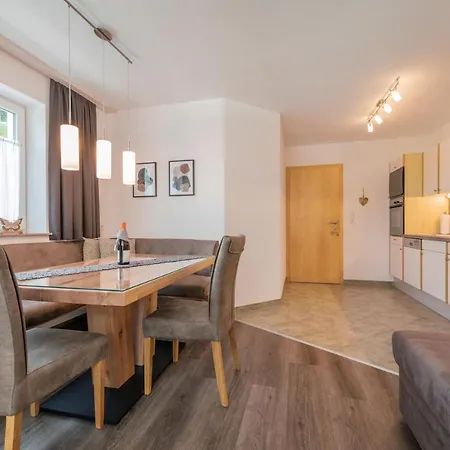 Nadine Appartement Neustift im Stubaital