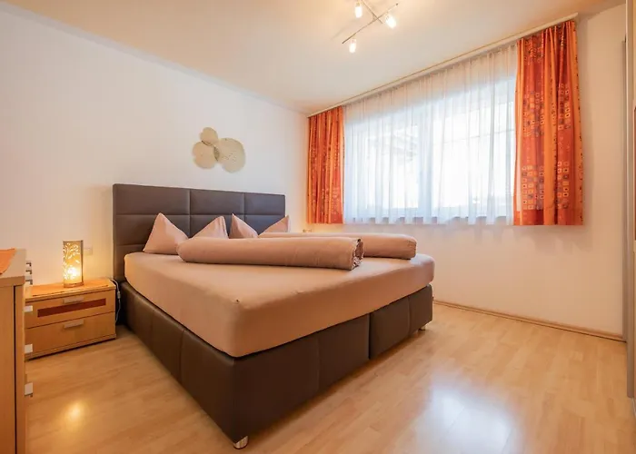 Nadine * Нойштифт-им-Штубайталь