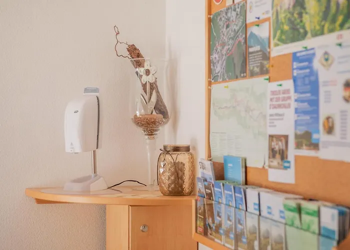 Nadine * Нойштифт-им-Штубайталь