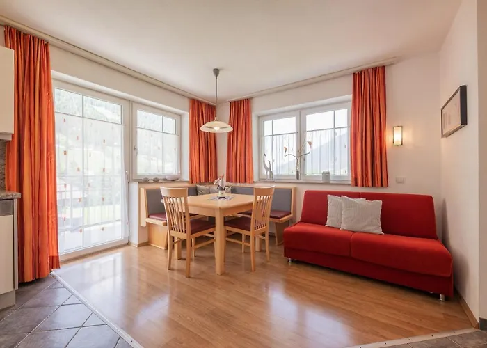 Nadine Апартаменты *