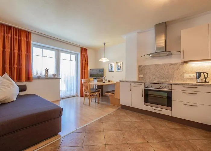 Nadine Апартаменты