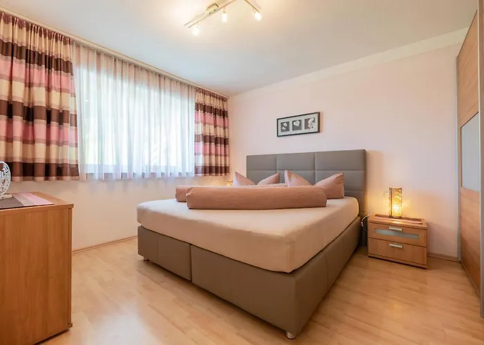 Nadine * Нойштіфт-ім-Штубайталь