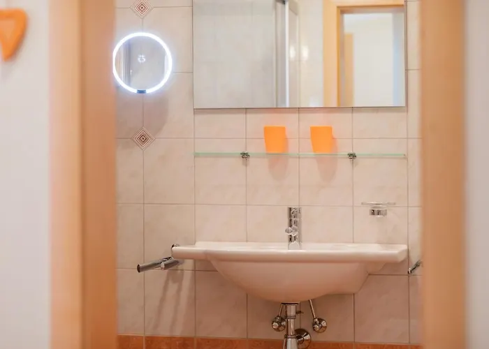 Апартаменти Nadine Нойштіфт-ім-Штубайталь