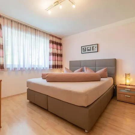 Nadine * Neustift im Stubaital